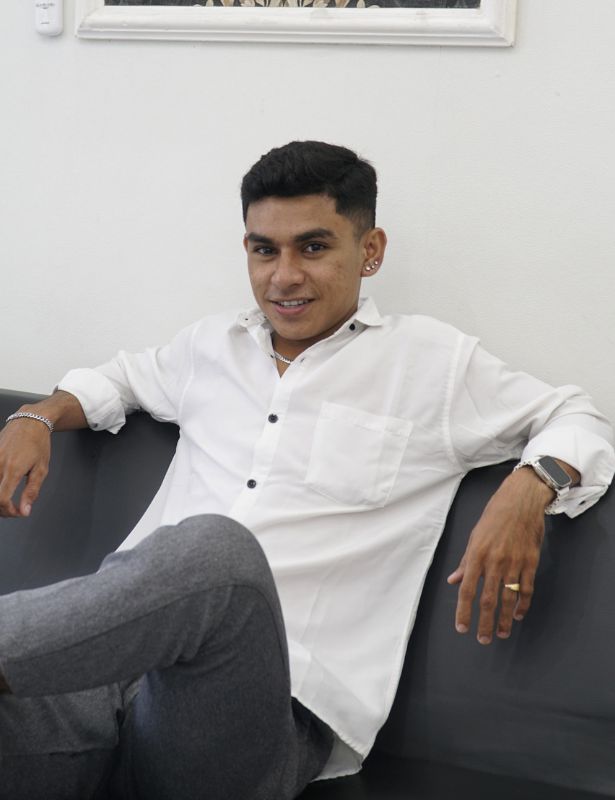 Zain Barber Team (4)