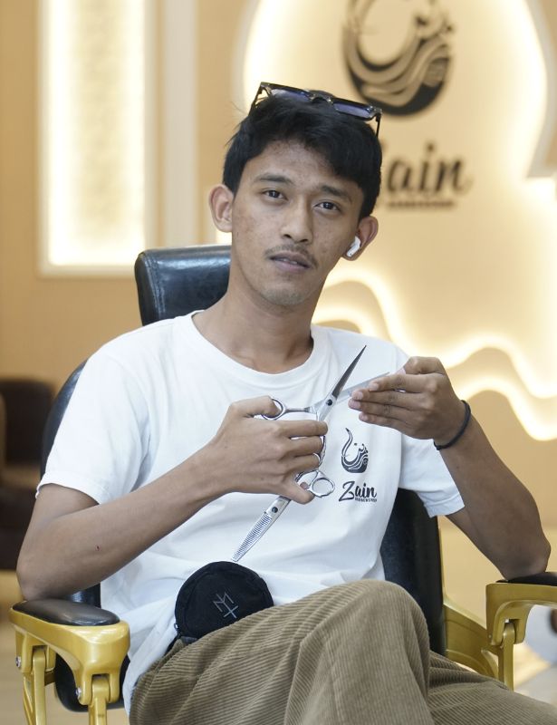 Zain Barber Team (6)